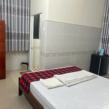 Hotel Anh Tuan Bac Lieu Екстериор снимка